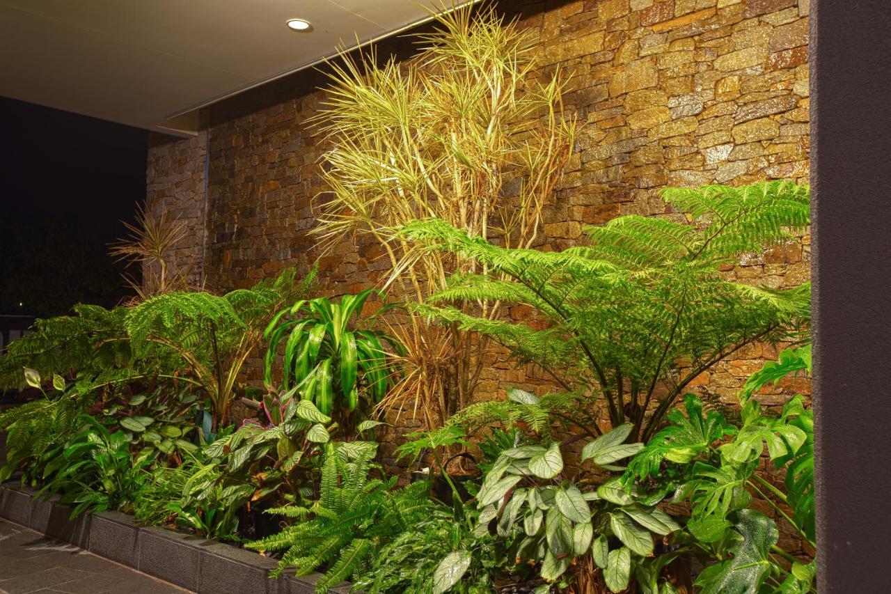 Mantra Gladstone Aparthotel Exterior foto