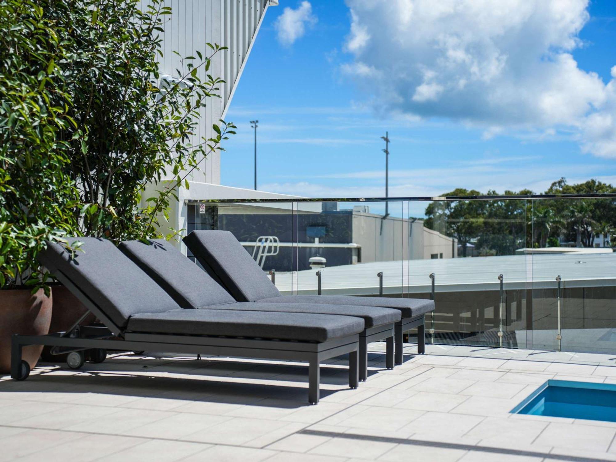 Mantra Gladstone Aparthotel Exterior foto